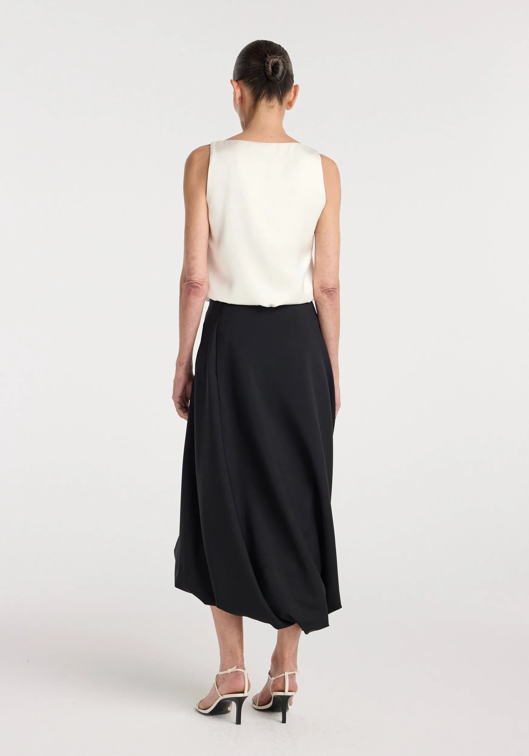 Twisted skirt | black sold by Rohe product image thumbnail 4