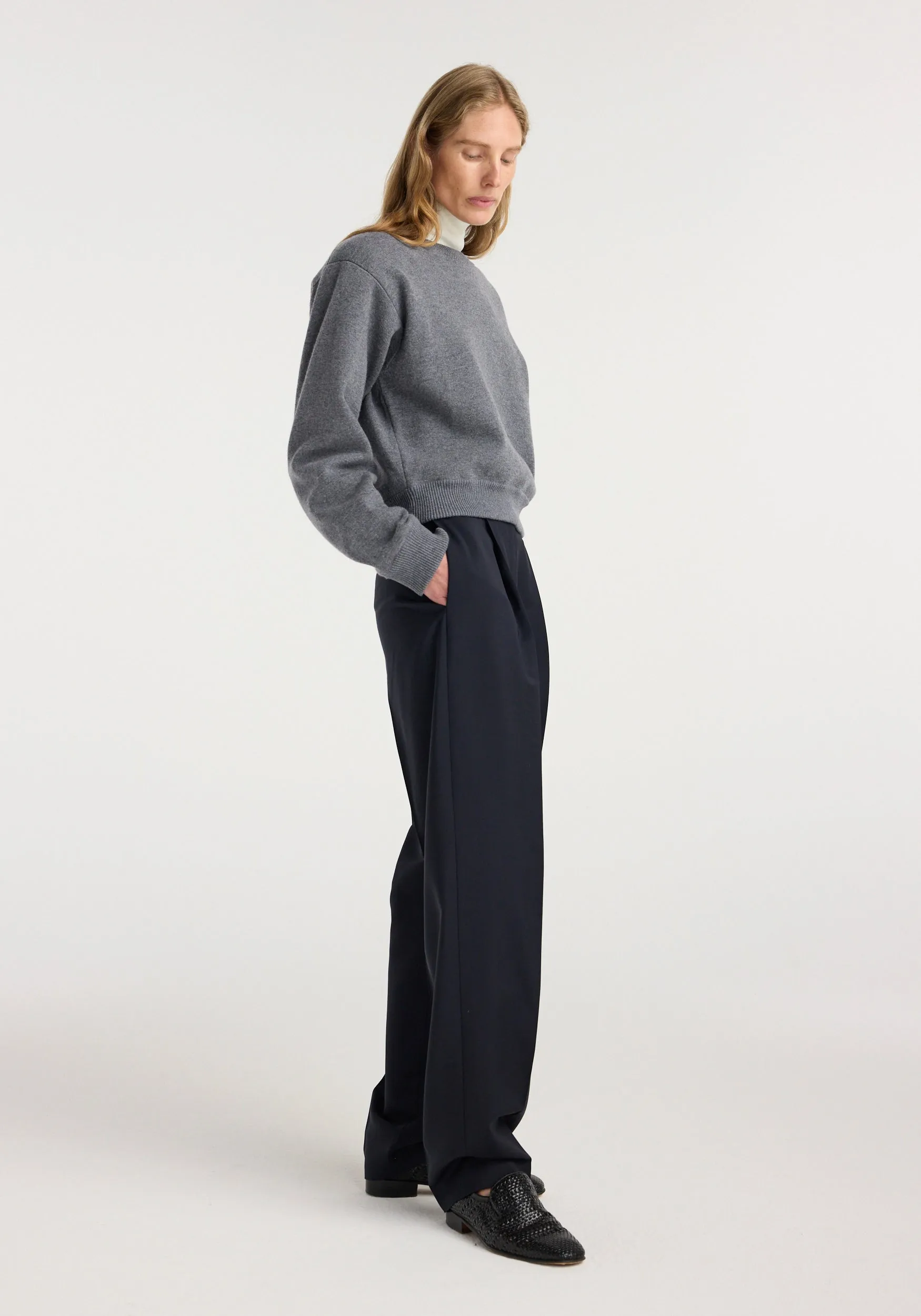 Daria - Single pleat tapered trousers | navy sold by Rohe product image thumbnail 3
