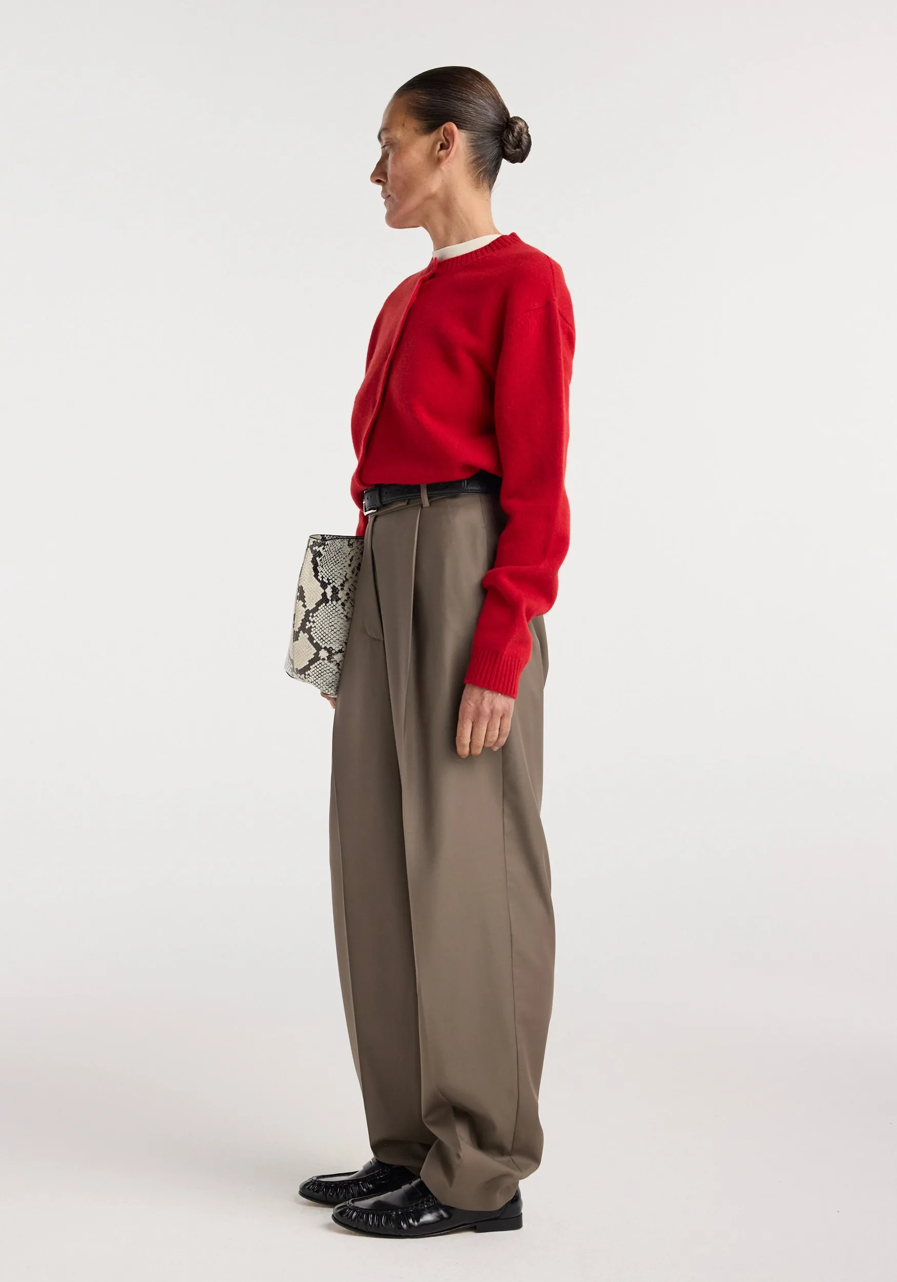 Daria - Single pleat tapered trousers | desert brown sold by Rohe product image thumbnail 5