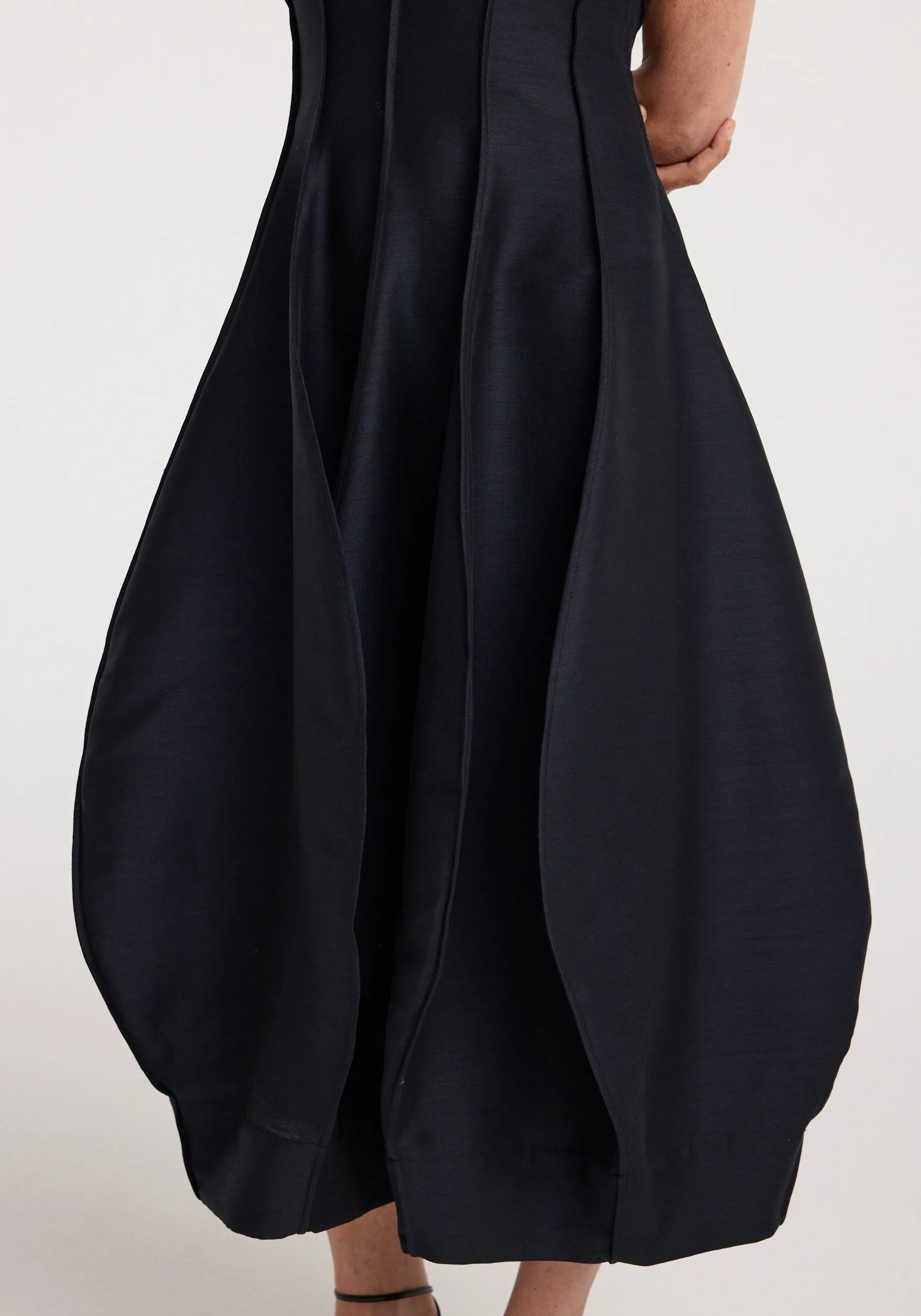 Open back tulip dress | night sold by Rohe product image thumbnail 4