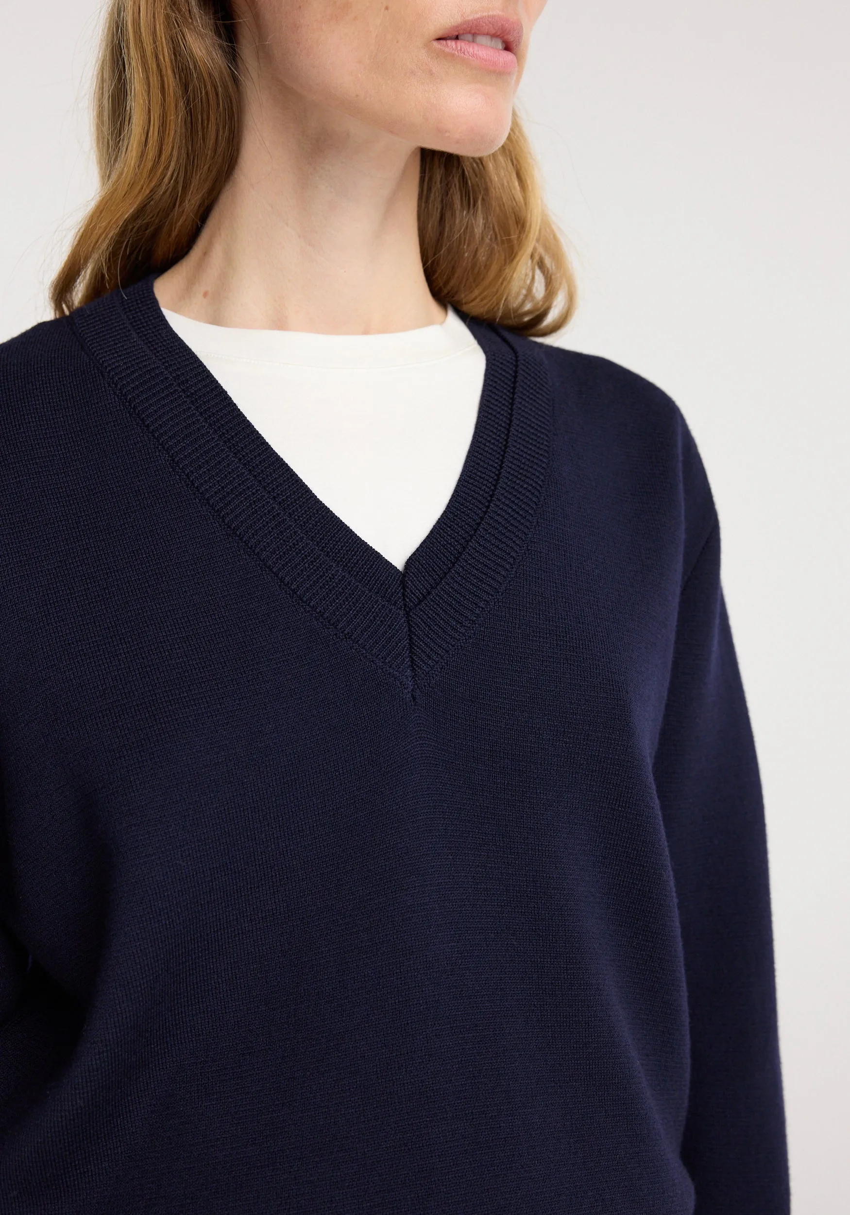 Double v-neck jumper | navy sold by Rohe product image thumbnail 5
