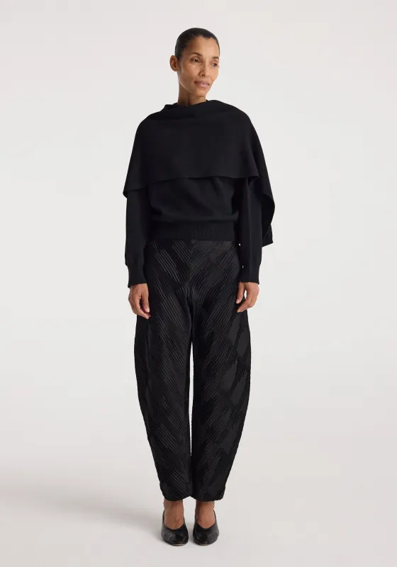 Cape jumper | black made by Rohe