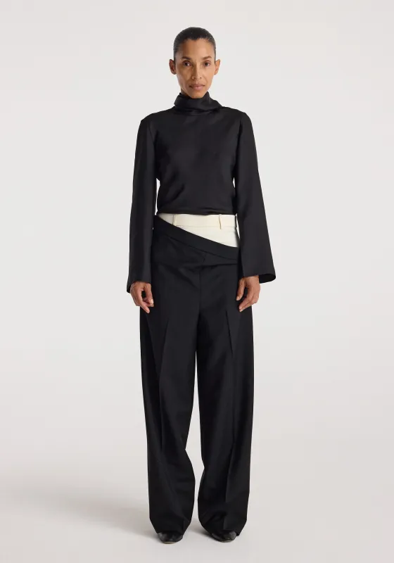 Double waistband trousers | black made by Rohe