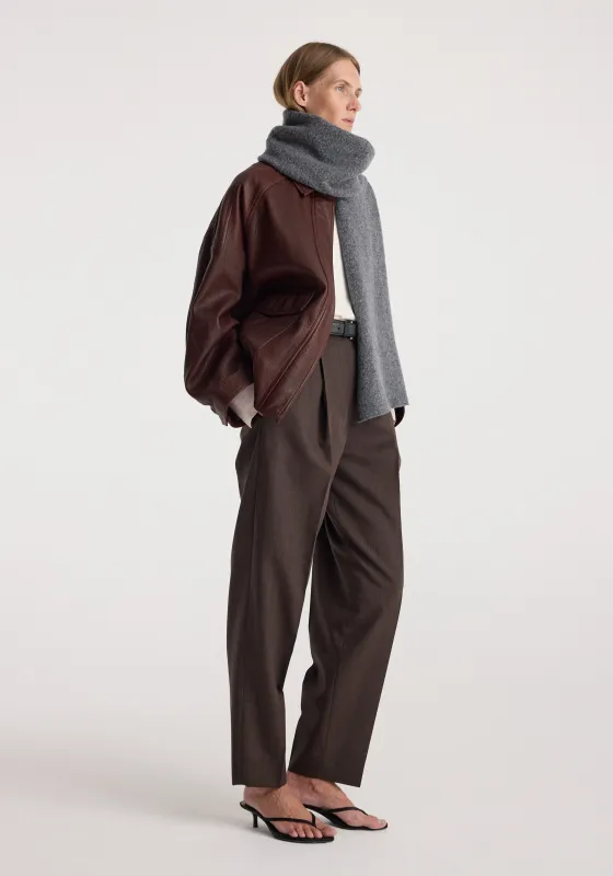 Knitted mouliné scarf | anthracite melange made by Rohe