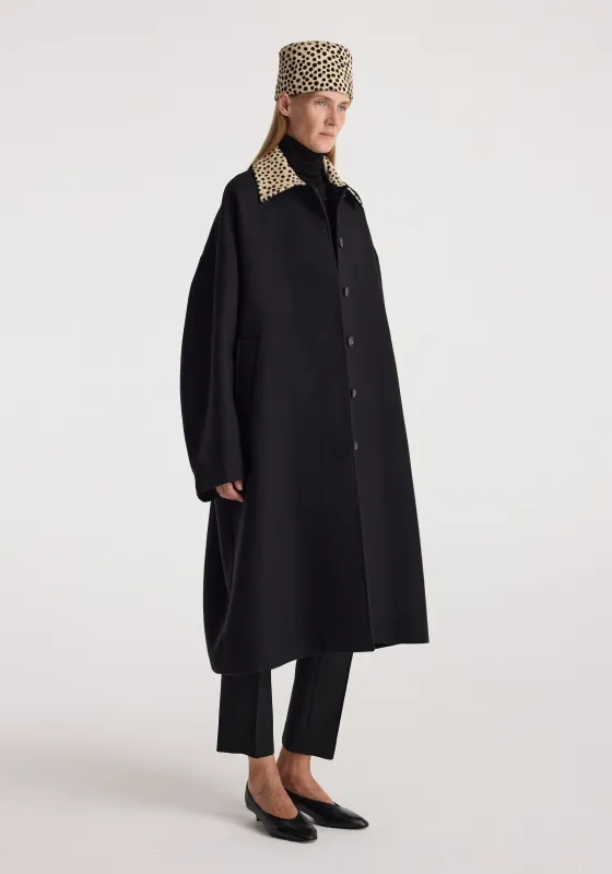 Cheetah collar wool coat | black made by Rohe