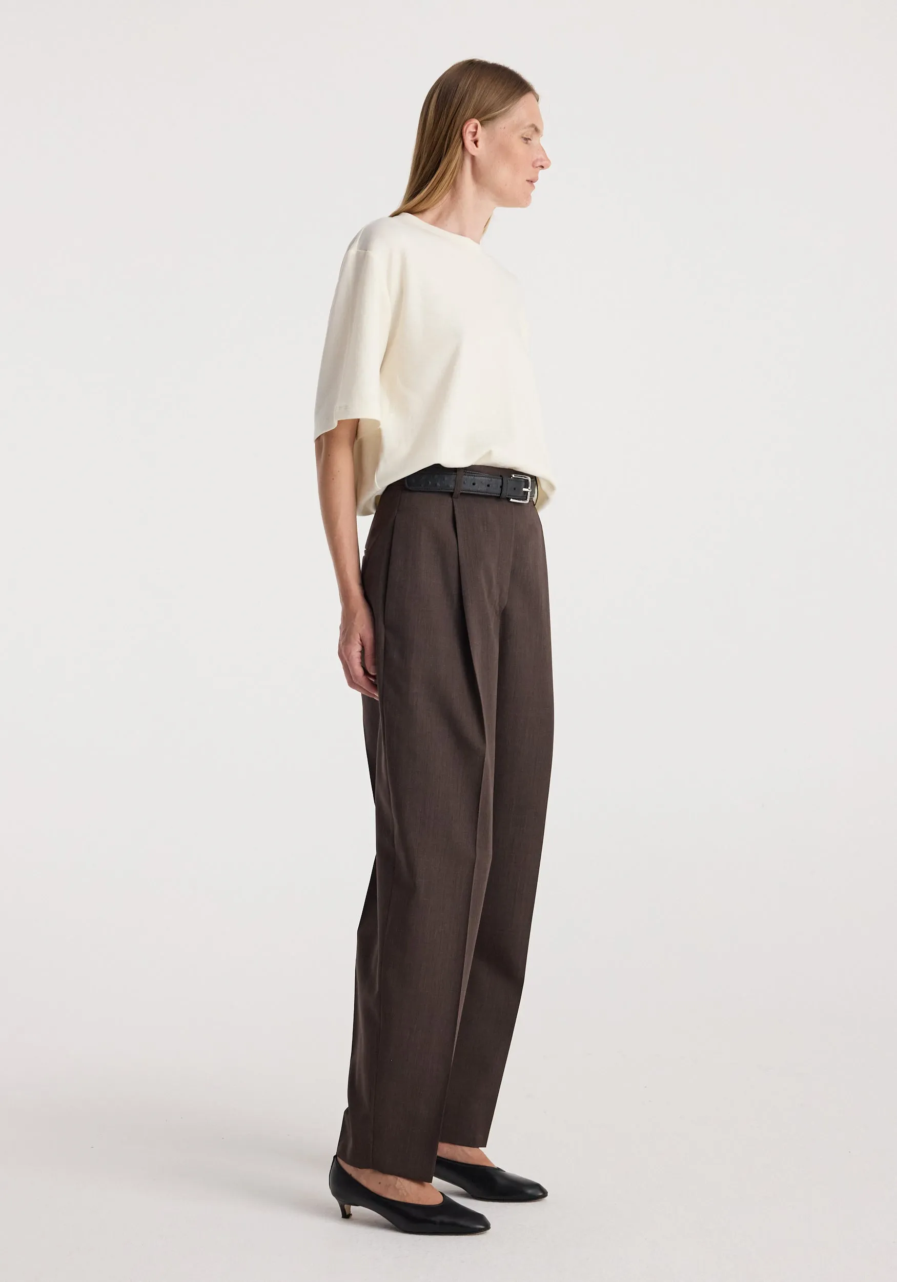 Daria - Single pleat straight leg trousers | dark brown sold by Rohe product image thumbnail 2