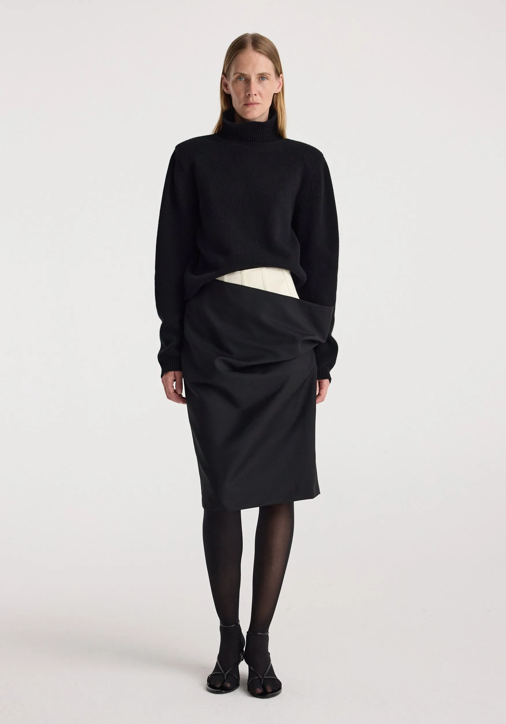 Double waistband skirt | black sold by Rohe