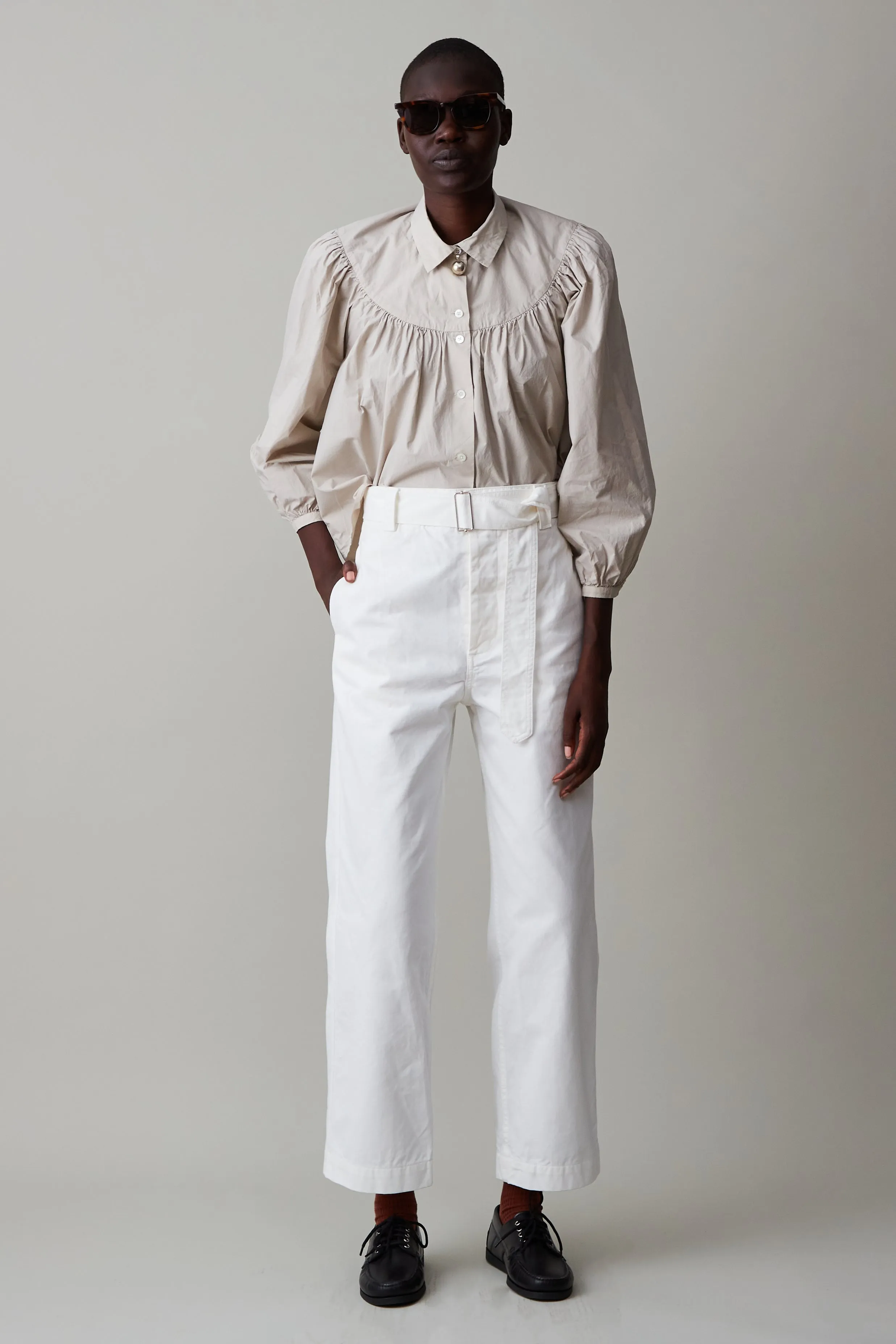 LESLIE PANT | OPTIC WHITE WASHED TWILL sold by Caron Callahan