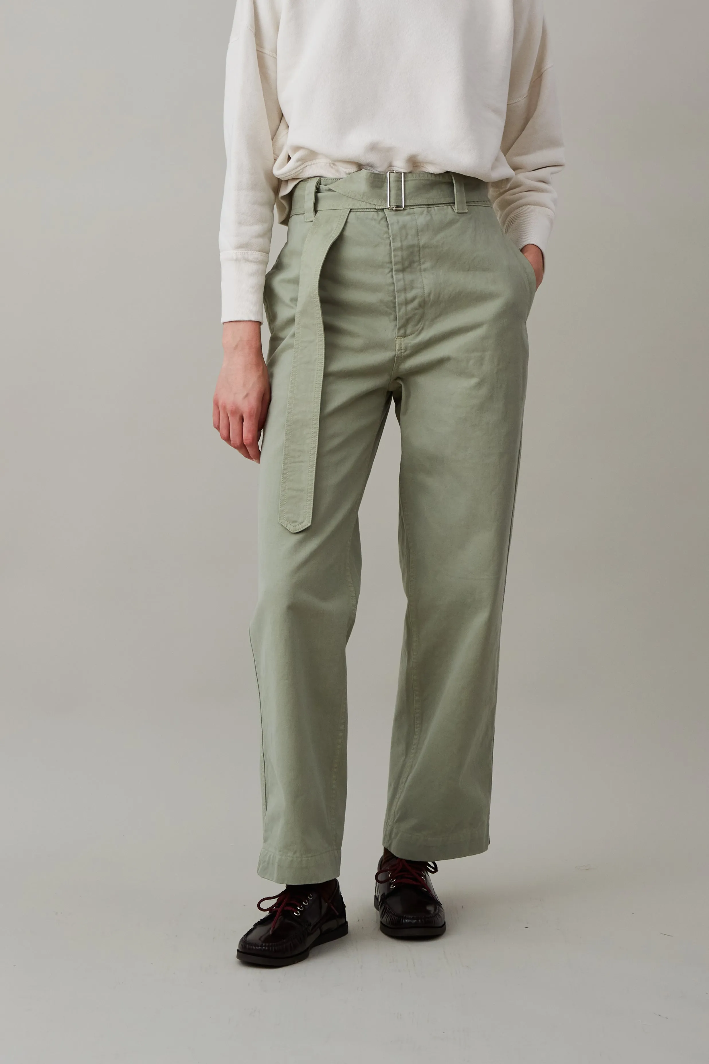 LESLIE PANT | DIRTY MINT TWILL sold by Caron Callahan