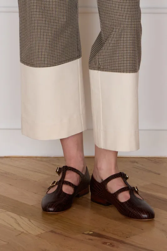 ALFIE FLAT | CHOCOLATE EMBOSSED LEATHER made by Caron Callahan