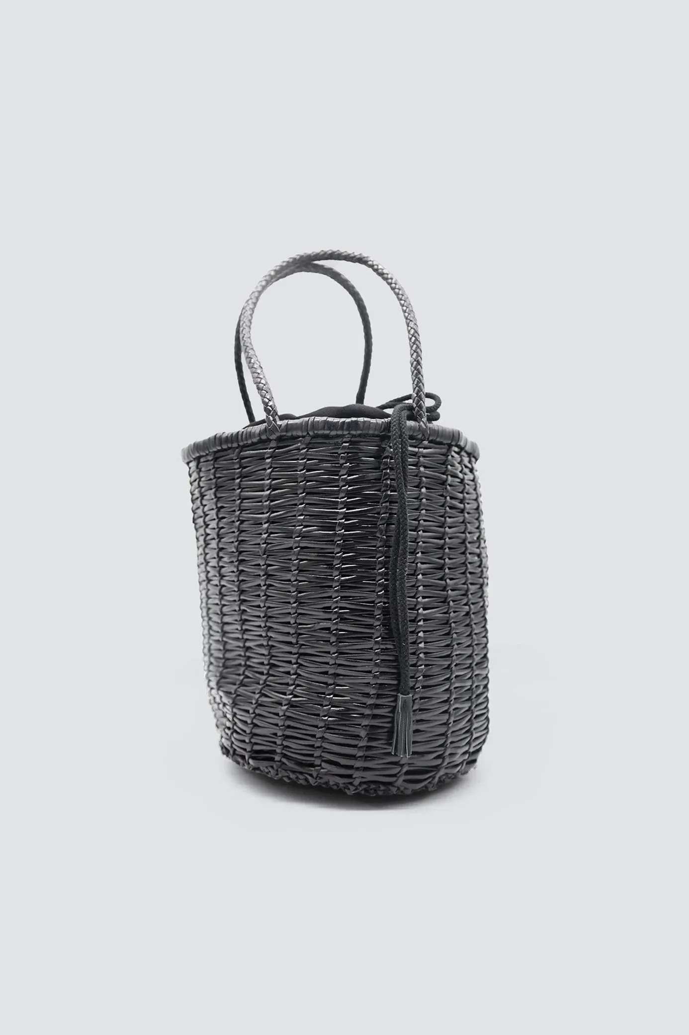 Lina Big Bucket Black sold by Dragon Diffusion