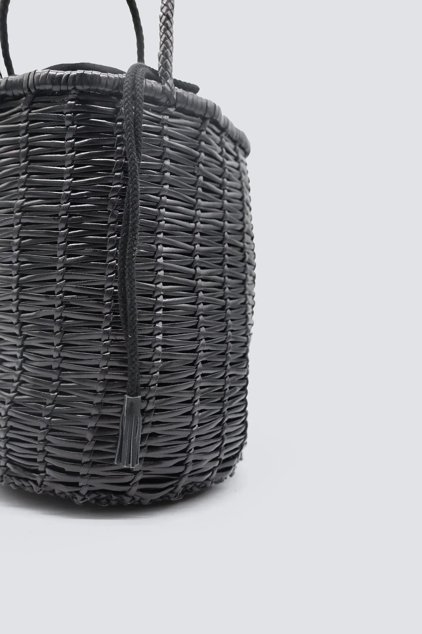 Lina Big Bucket Black sold by Dragon Diffusion product image thumbnail 2