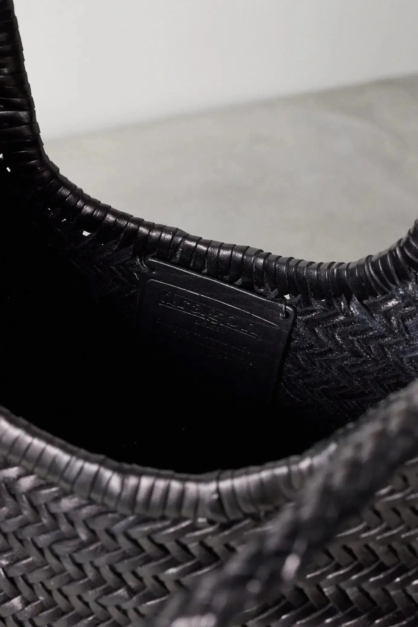 NS Diagonal Triple Jump Black sold by Dragon Diffusion product image thumbnail 4