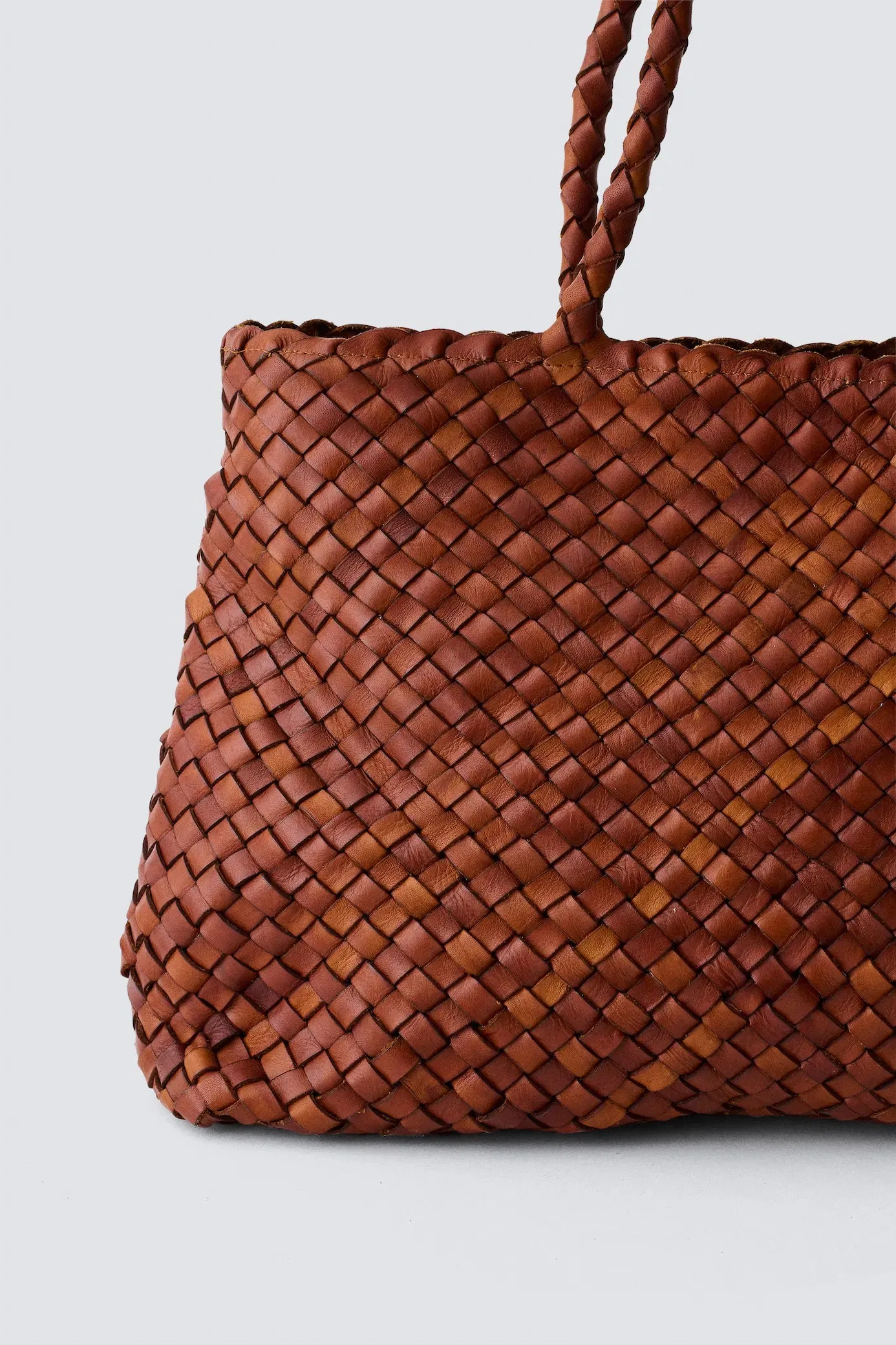 Vintage Mesh Tote Tan sold by Dragon Diffusion product image thumbnail 5