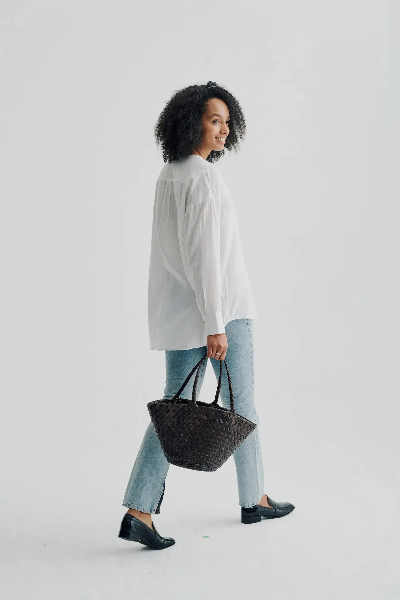 Egola Dark Brown sold by Dragon Diffusion product image thumbnail 3