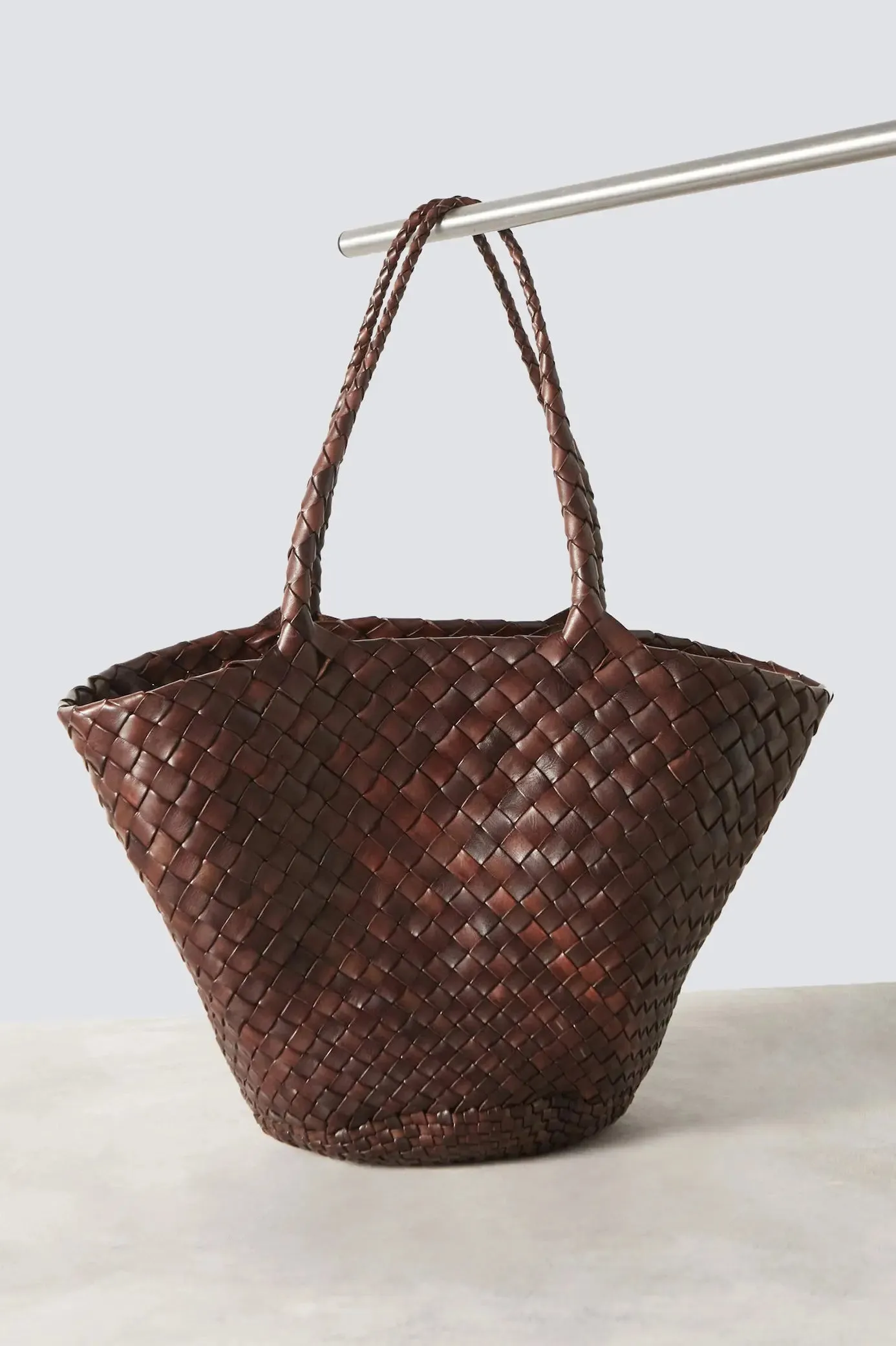 Egola Dark Brown sold by Dragon Diffusion