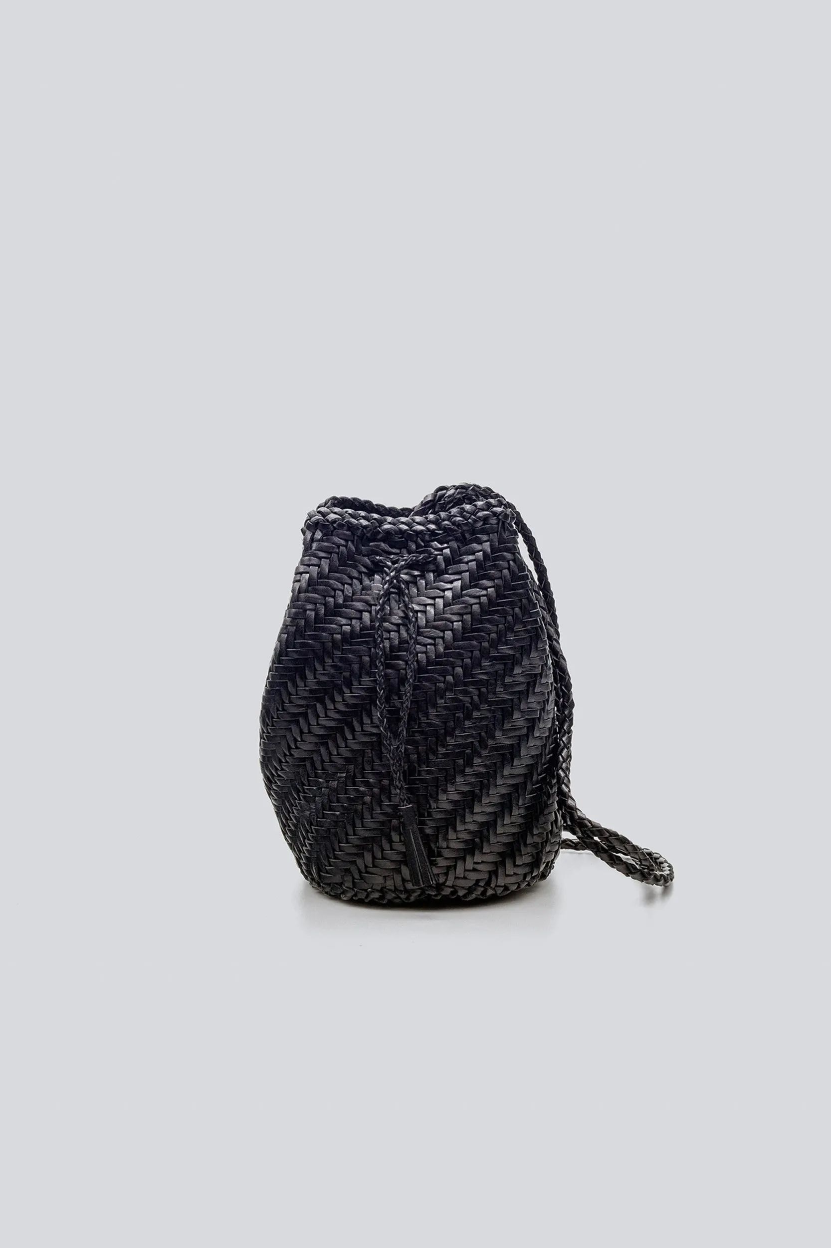 Pompom Double Jump Black sold by Dragon Diffusion