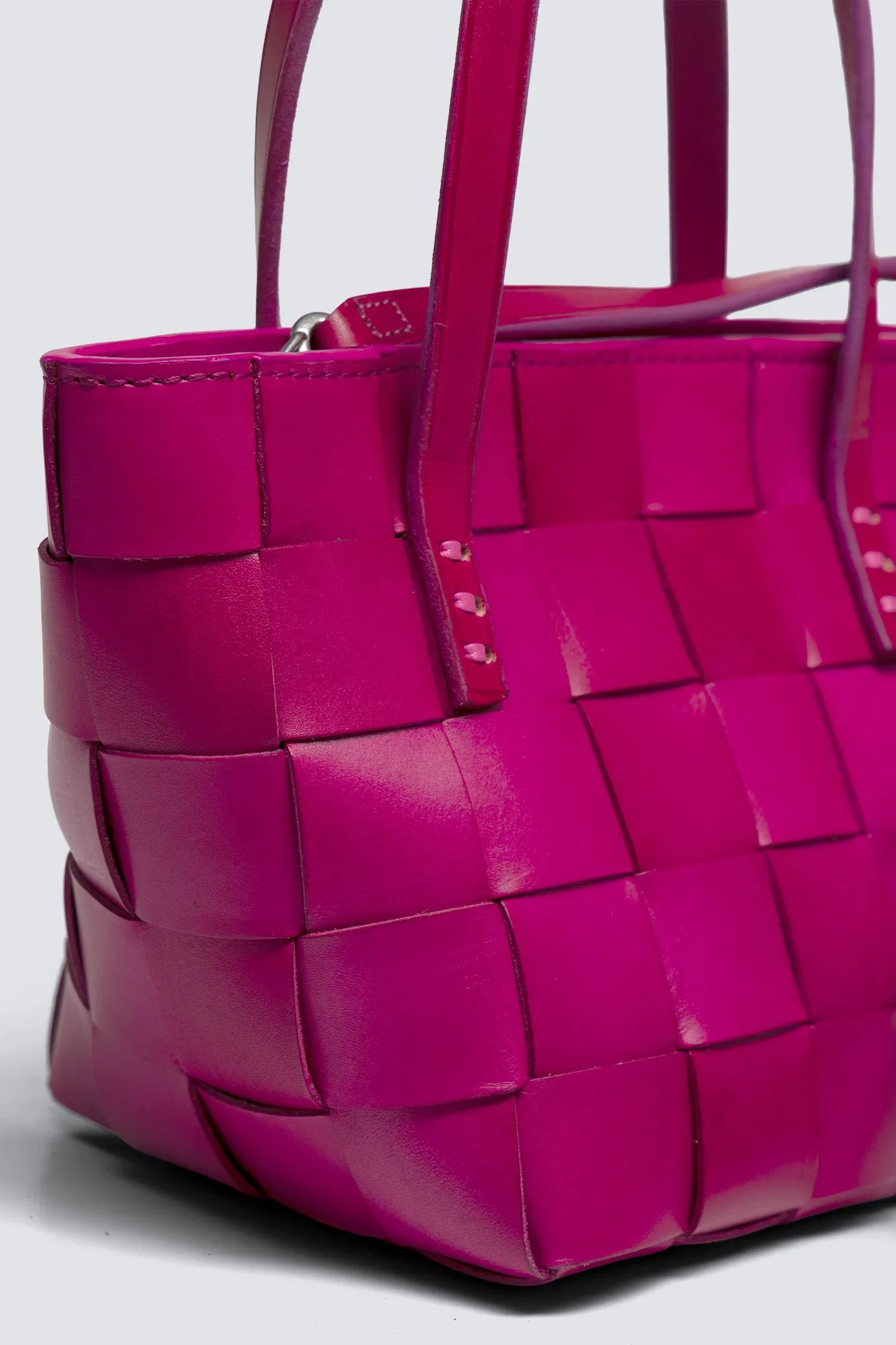 Japan Mini Fushia sold by Dragon Diffusion product image thumbnail 4