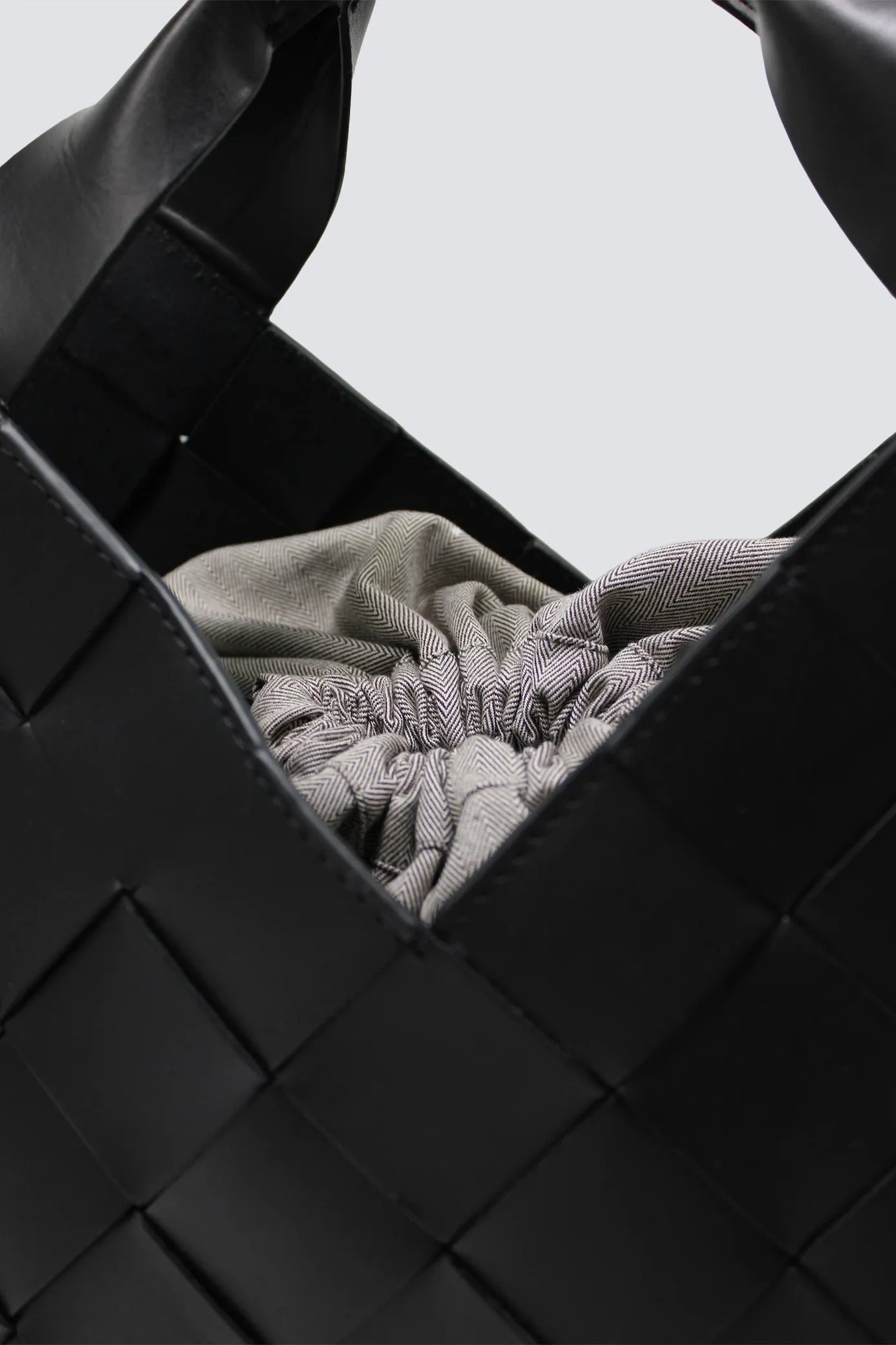 Botteghe Black sold by Dragon Diffusion product image thumbnail 4