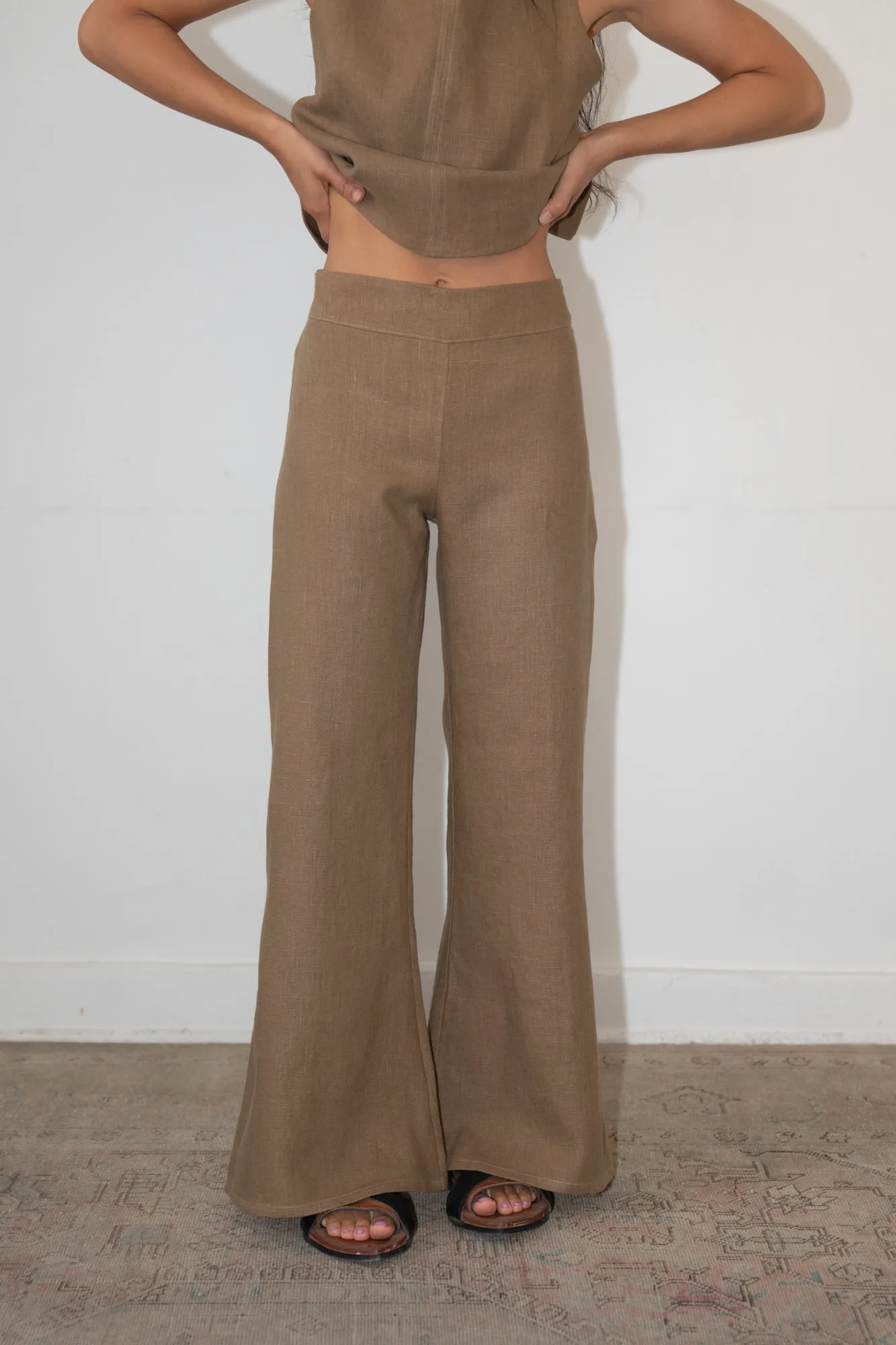 LORA Pant sold by Zii Ropa product image thumbnail 2