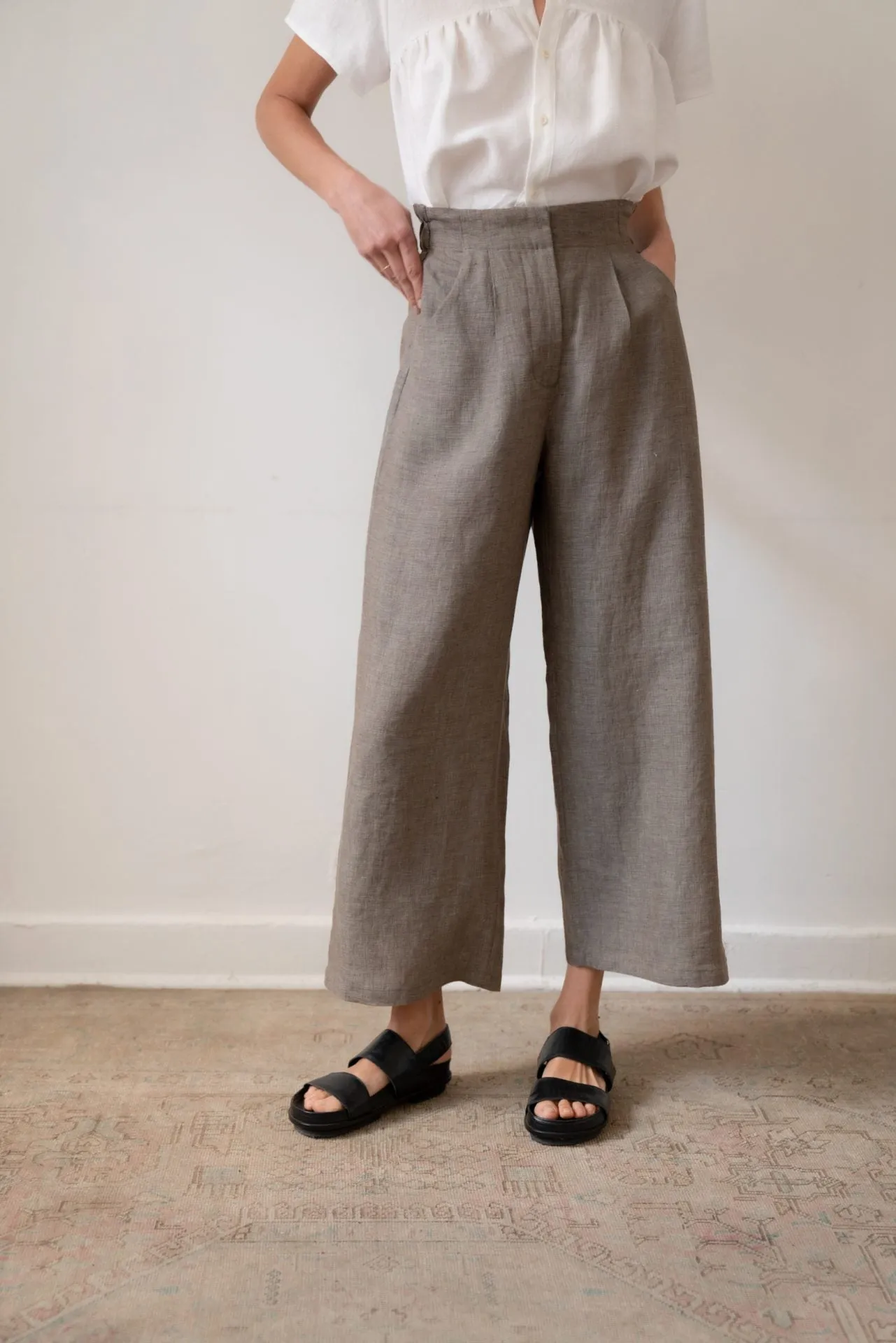 REA Pant sold by Zii Ropa product image thumbnail 4