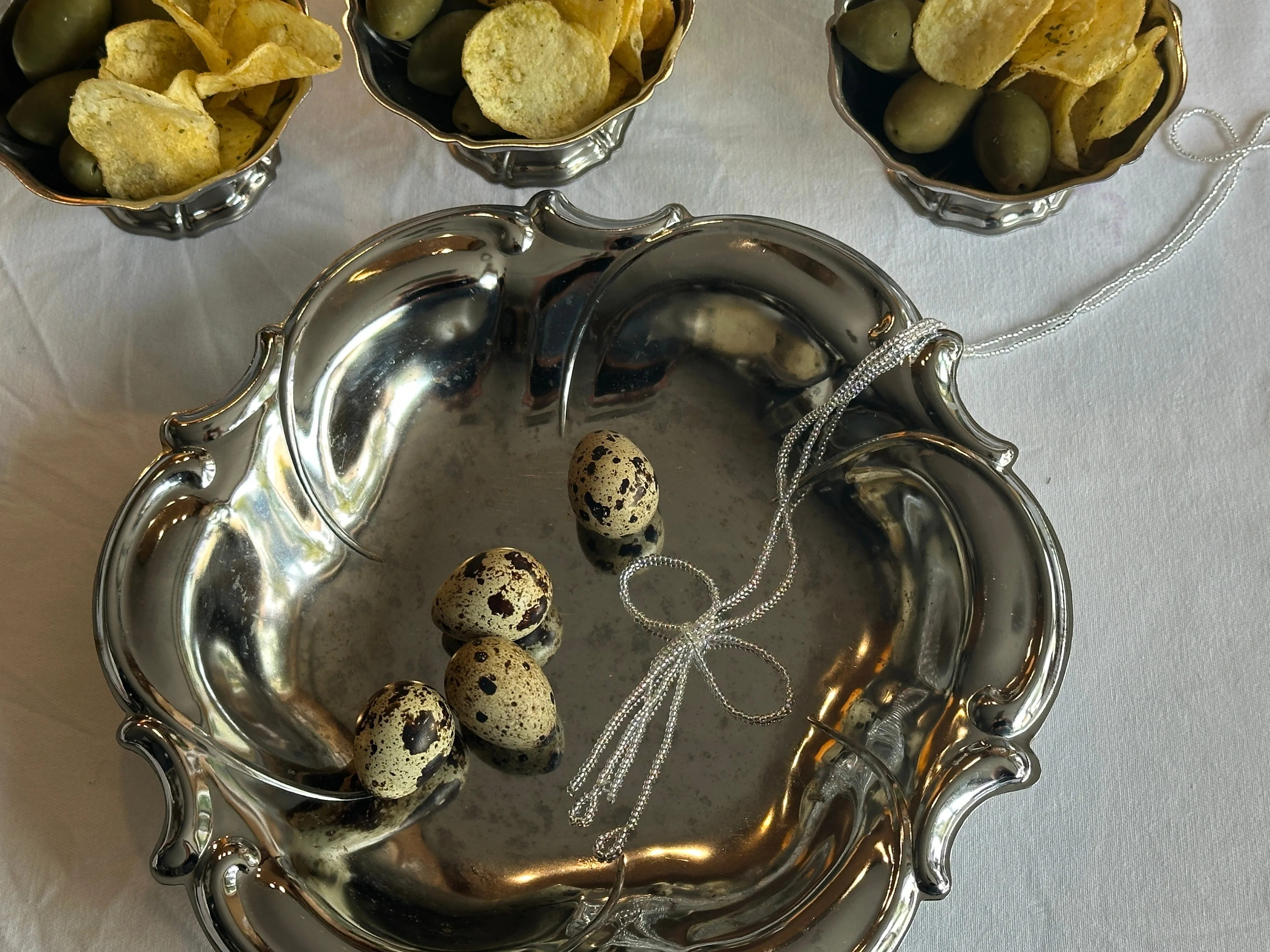 BOW NECKLACE - SILVER sold by Labro product image thumbnail 2