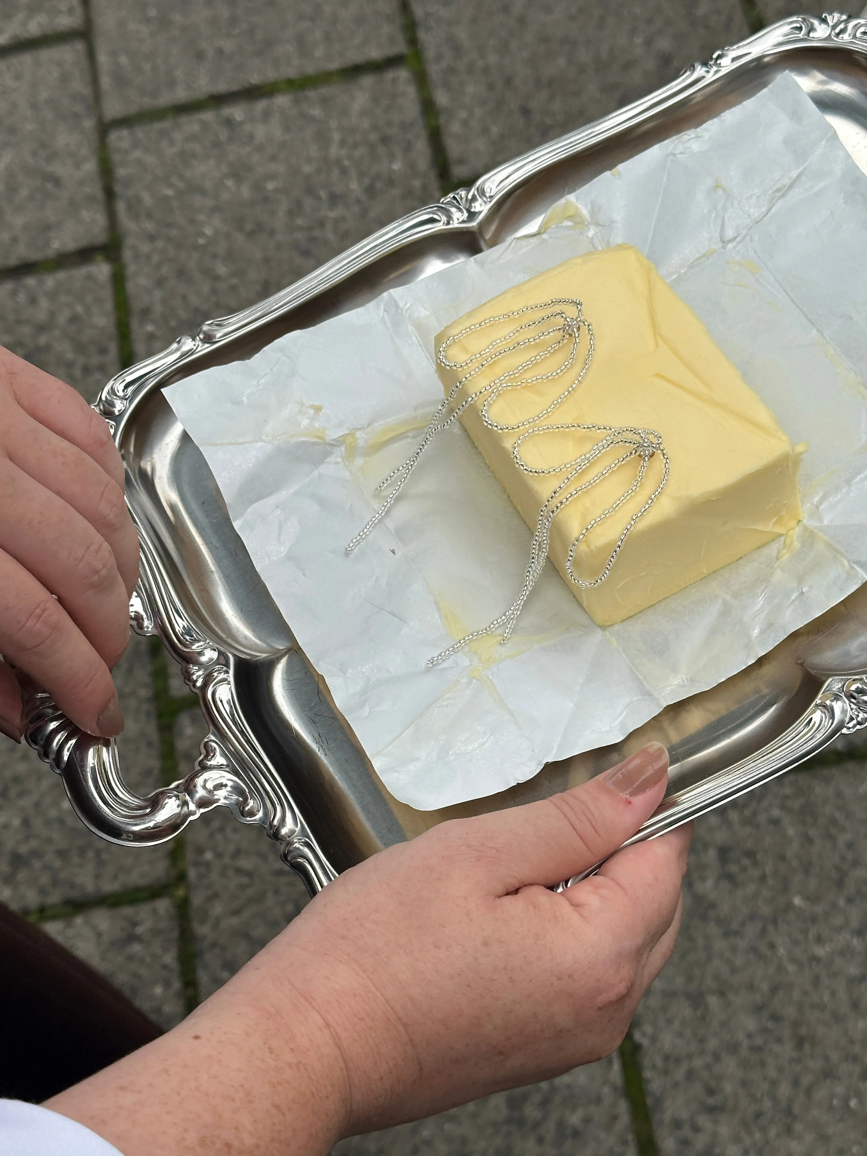 BOW EARRINGS GRANDE - SILVER sold by Labro product image thumbnail 3