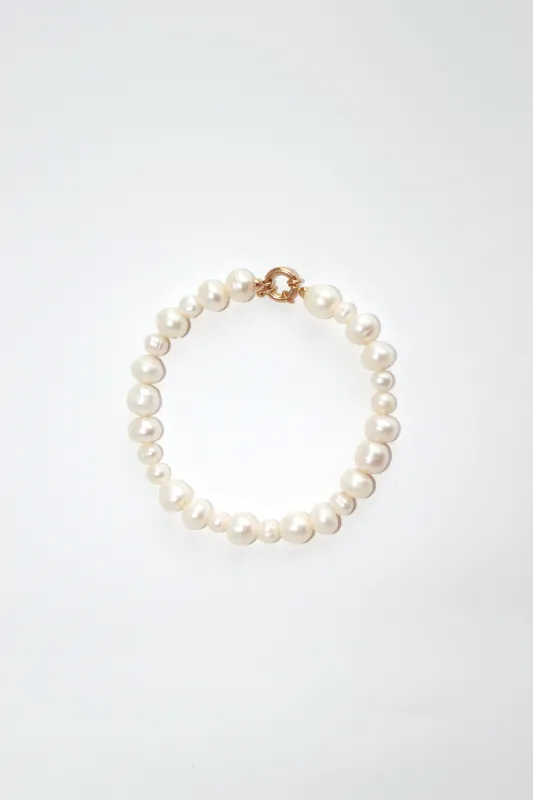 GRANDE BRACELET - PEARL made by Studio