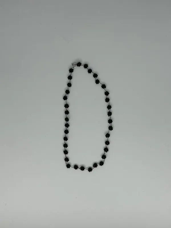 SAMPLE SALE FIORI NECKLACE BLACK made by Labro