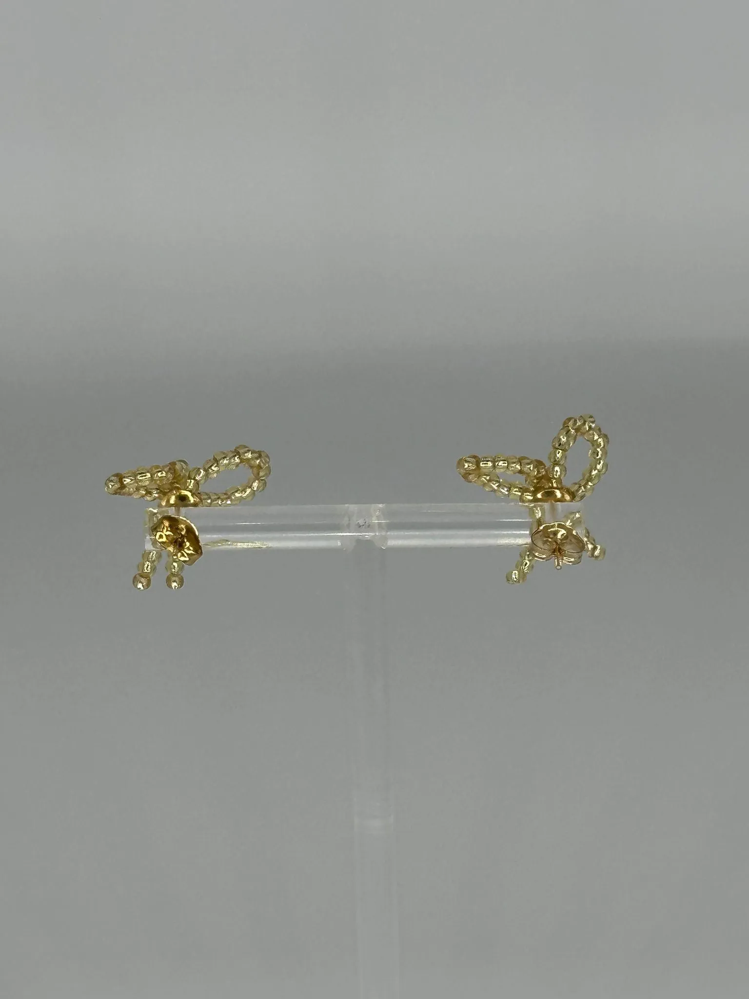 SAMPLE SALE PICCOLO BOW EARRING GOLD sold by Labro product image thumbnail 2