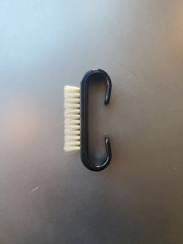 Professionale Natural Bristle Nail Brush made by NOMIA