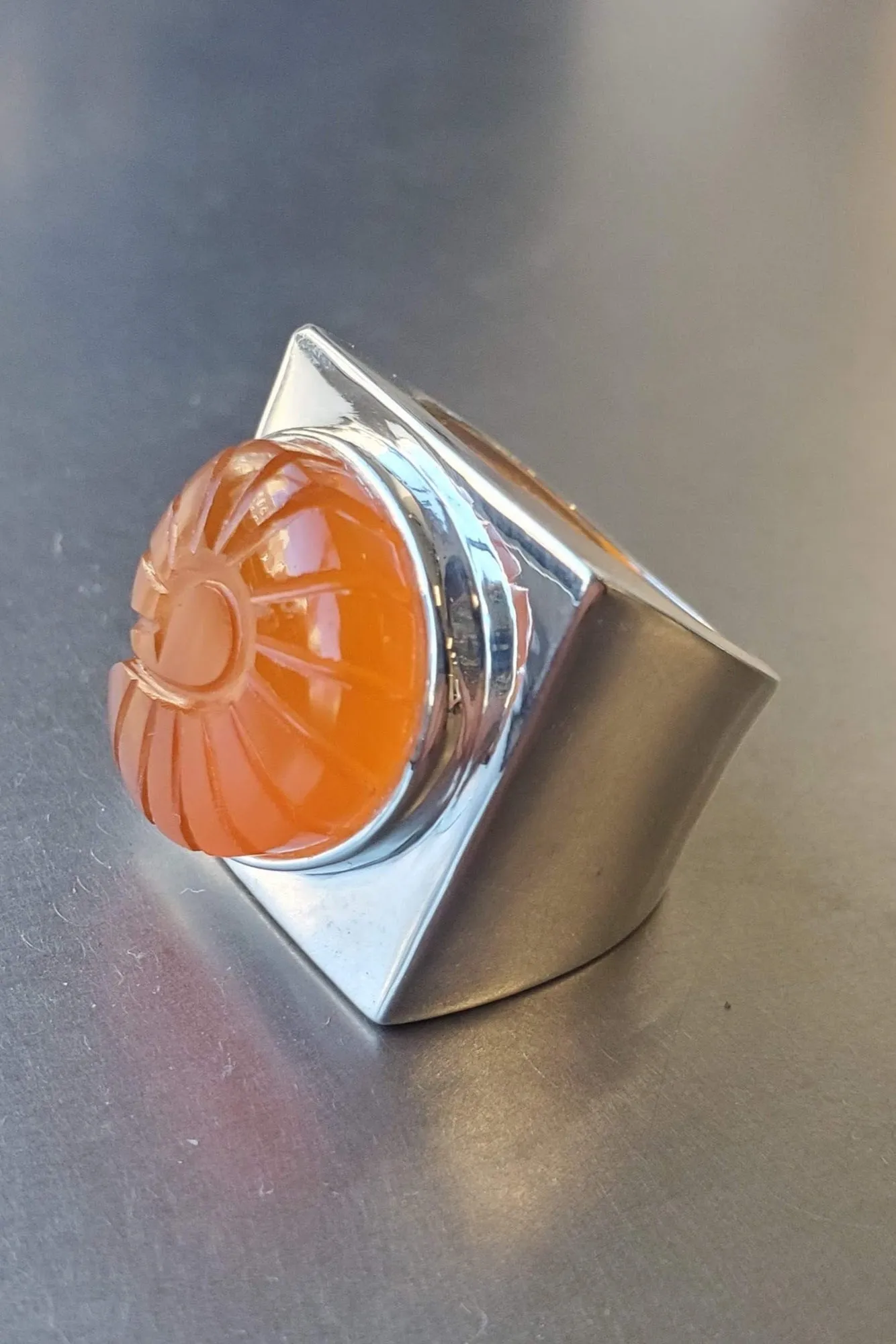 Carved Nautilus Stone Silver ring - Red Onyx sold by NOMIA product image thumbnail 2