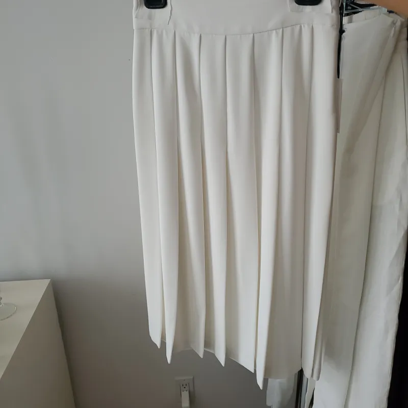 Midi Pleated Skirt - Off White made by NOMIA