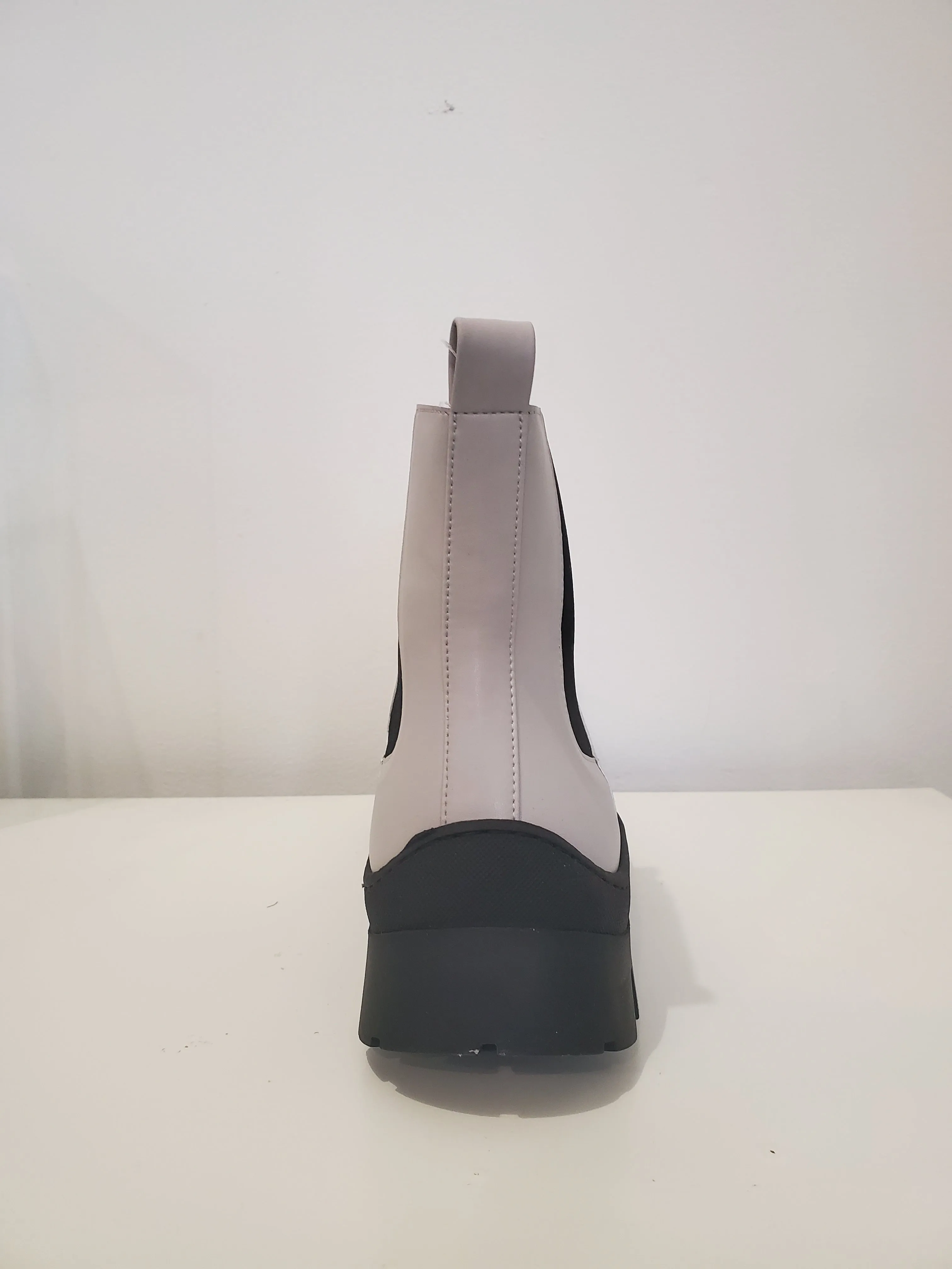 Kai Boot - Ice / Black sold by NOMIA product image thumbnail 4