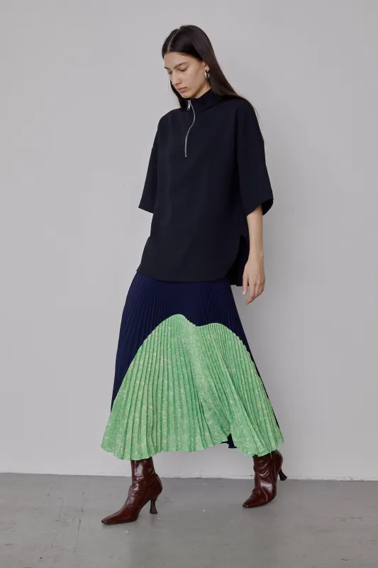 Zip Neck Short Sleeve Tunic - Black made by NOMIA