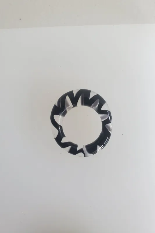 KEANE Marbled Spiral Ring - Clear / Black made by NOMIA