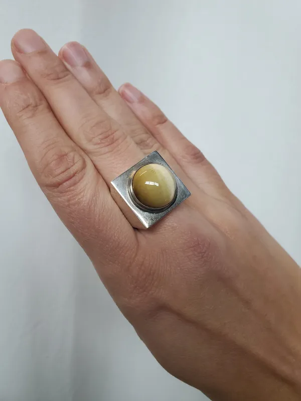 Large Stone signet Silver Ring made by NOMIA