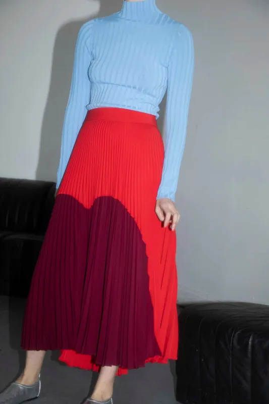 Wide Ribbed Mockneck Sweater - Periwinkle made by NOMIA