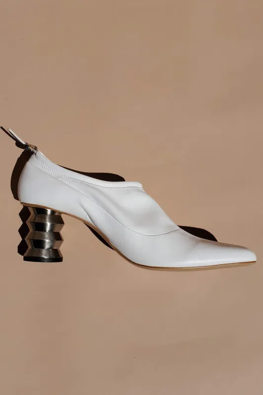 Gabi Pump - White made by NOMIA