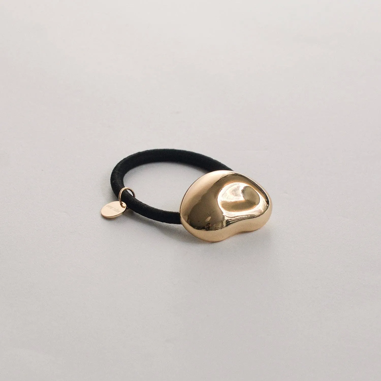 Pebble-Shaped Metal Cuff Hair Tie | Gold sold by NOMIA product image thumbnail 5