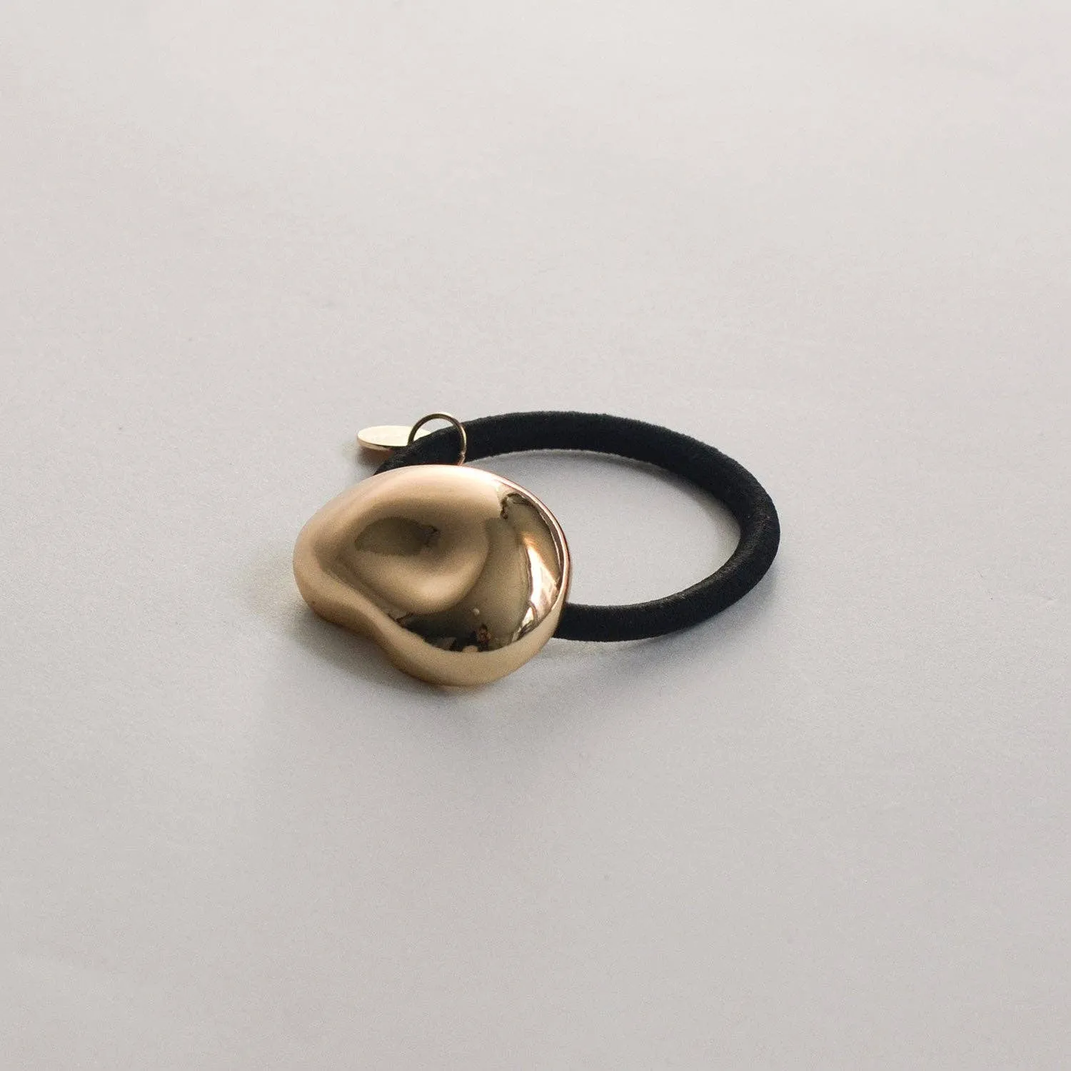 Pebble-Shaped Metal Cuff Hair Tie | Gold sold by NOMIA product image thumbnail 2