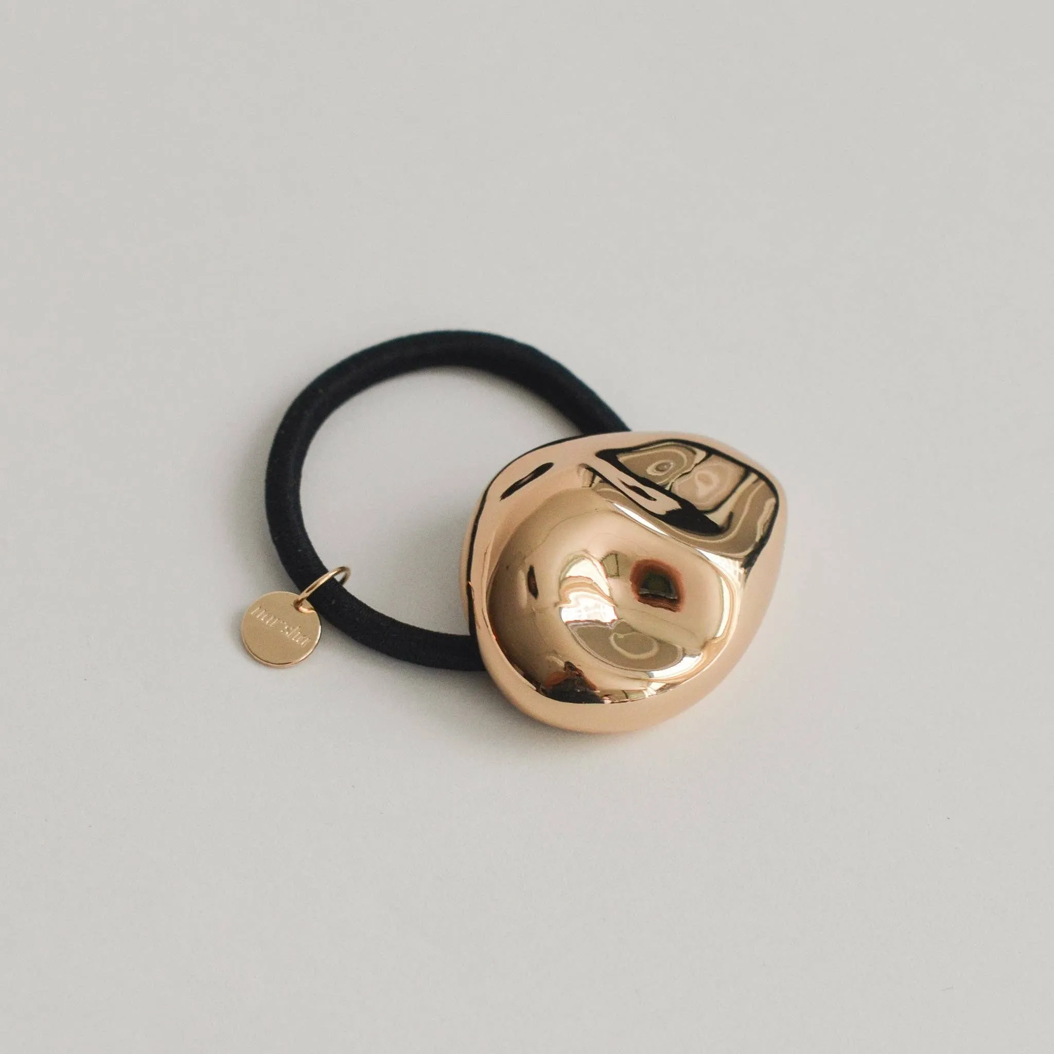 Large Pebble-Shaped Metal Hair Tie | Gold sold by NOMIA product image thumbnail 3