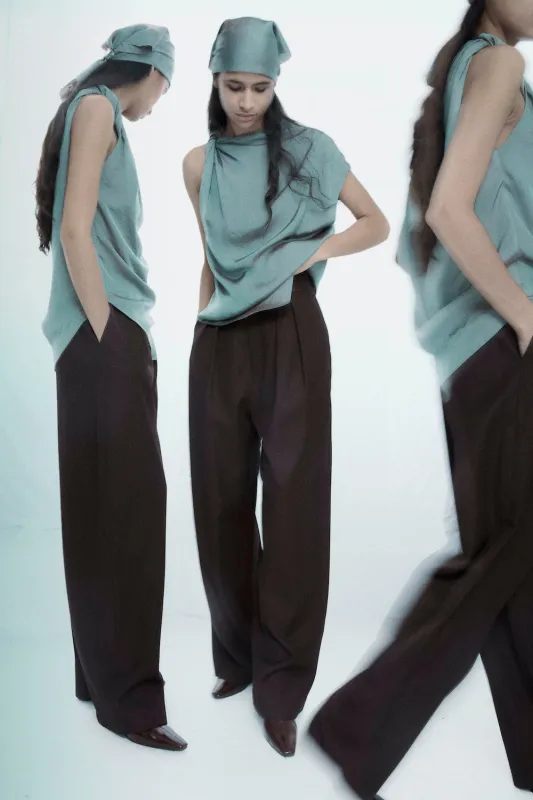 Twist Shoulder Top - Dusk made by NOMIA