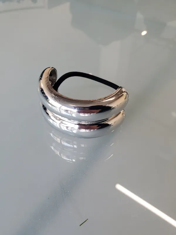 Wide Double Arch Metal Ponytail Hair Tie | Silver made by NARSHA