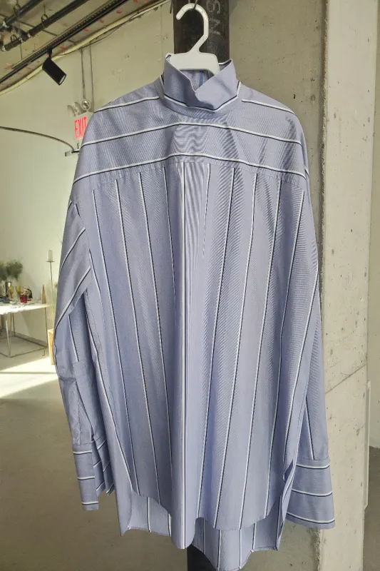 OVERSIZE MOCKNECK SHIRT - BLUE STRIPE made by NOMIA