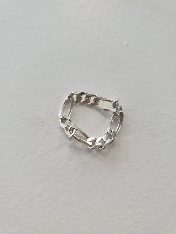 Martine Ali - Figaro Chain ring made by NOMIA