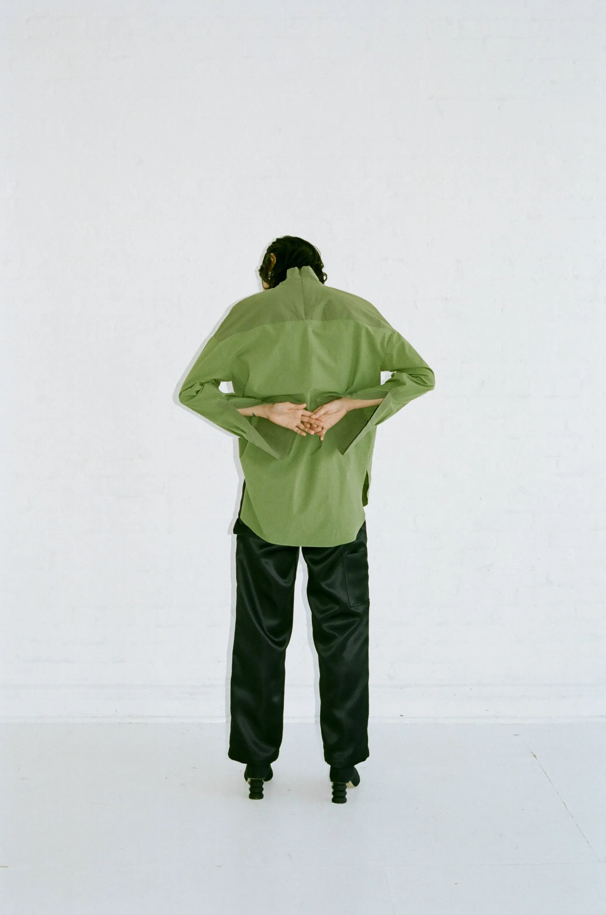 OVERSIZE MOCKNECK SHIRT - KHAKI / BOTTLE GREEN sold by NOMIA product image thumbnail 2
