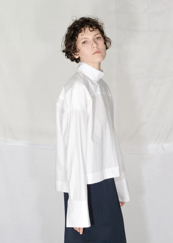 Oversize Mockneck Shirt - White made by NOMIA