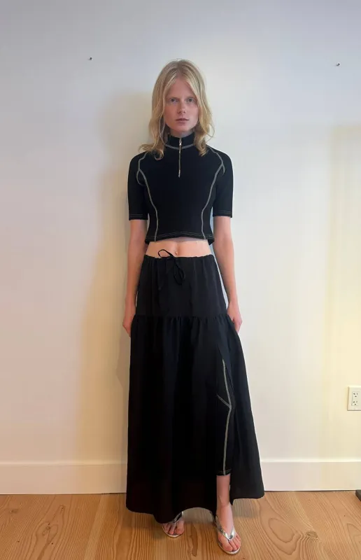 Scuba Cropped Zip Mockneck - Black / Pistachio made by NOMIA