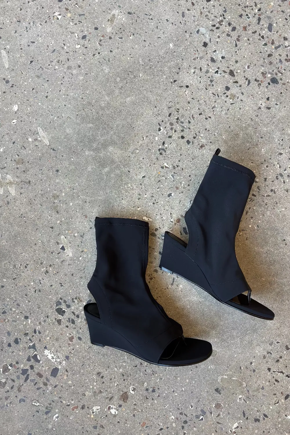 Manu Thong Boot sold by NOMIA